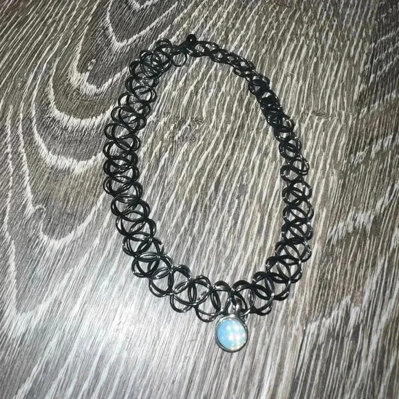 Set of 4 chokers 🖤💙 - Picture 3 of 6